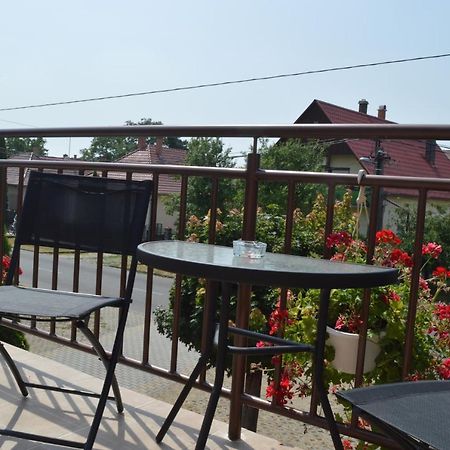 Aqua Oazis Apartman Hajdúszoboszló Exterior foto